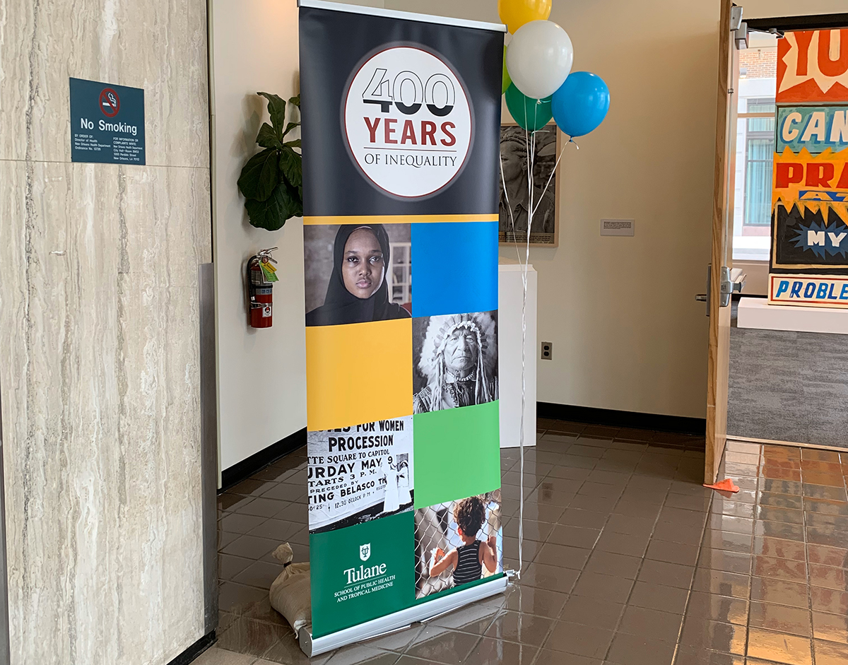 400 years event banner and art in background