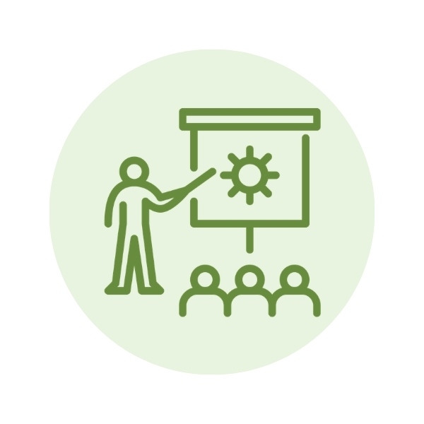 Green icon: Speaker presenting to an audience, screen shows a sun/gear symbol.