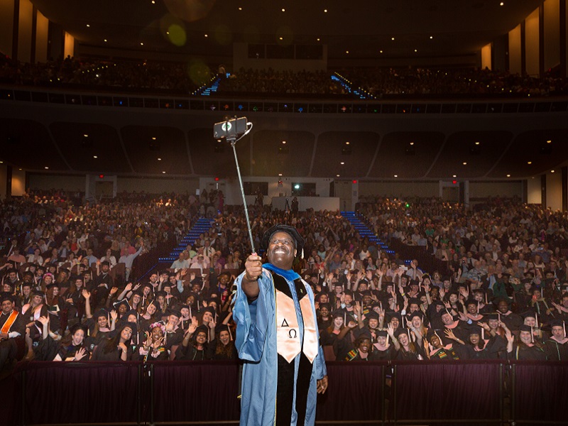 Dean LaViest takes a selfie with the class of 2019