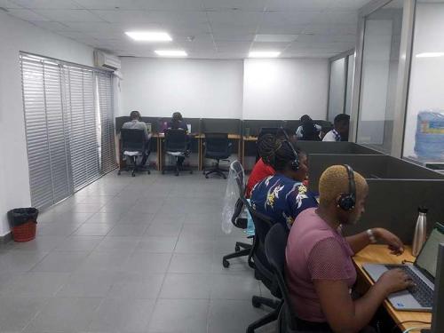International Health and Sustainable Development zoom button | New Student Orientation Call center workers in Nigeria, Honey & Banana program