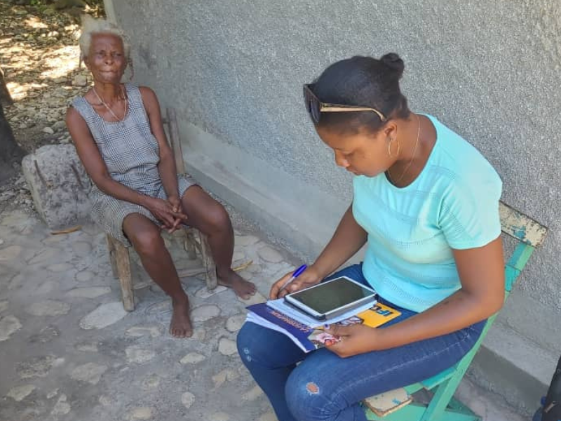 A survey worker in Haiti - photo by Genel Milerose