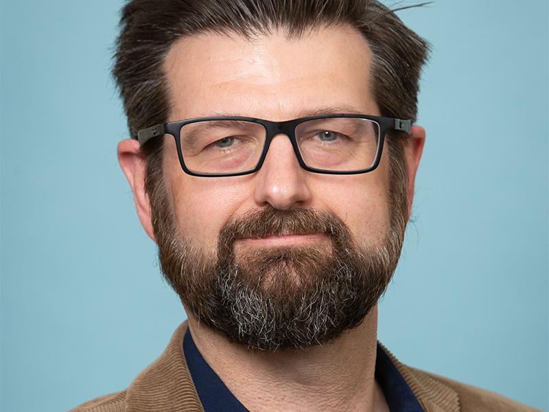 Aaron Hoffman headshot