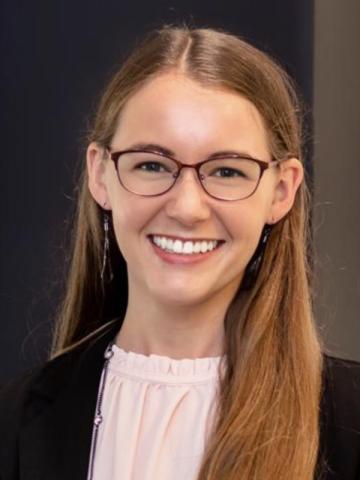 Elizabeth Heilmann headshot